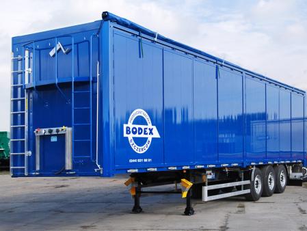 Naczepa z ruchomą podłogą i drzwiami bocznymi | BODEX